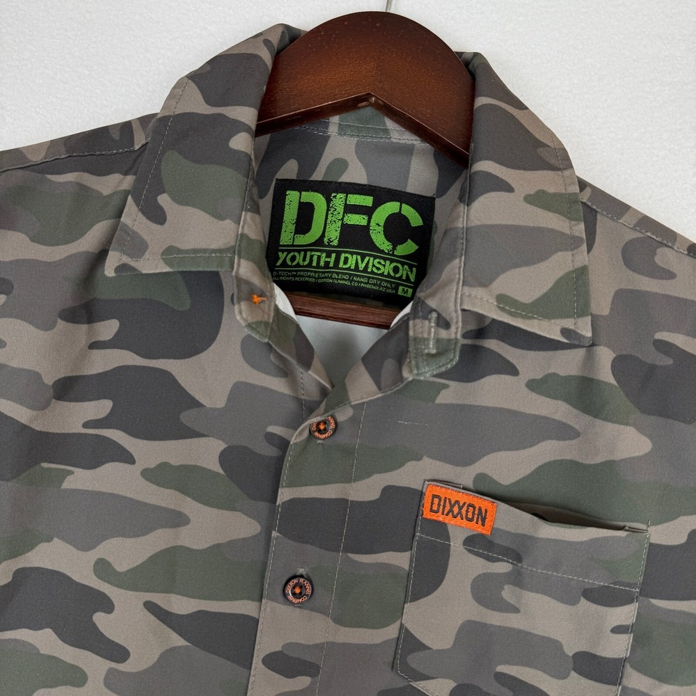 Dixxon Freebird Button Up Shirt Boys Medium Camo Short Sleeve Lightweight